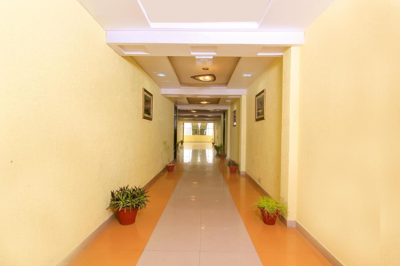 Collection O 4731 Hotel Surya Continental Lucknow Exterior photo