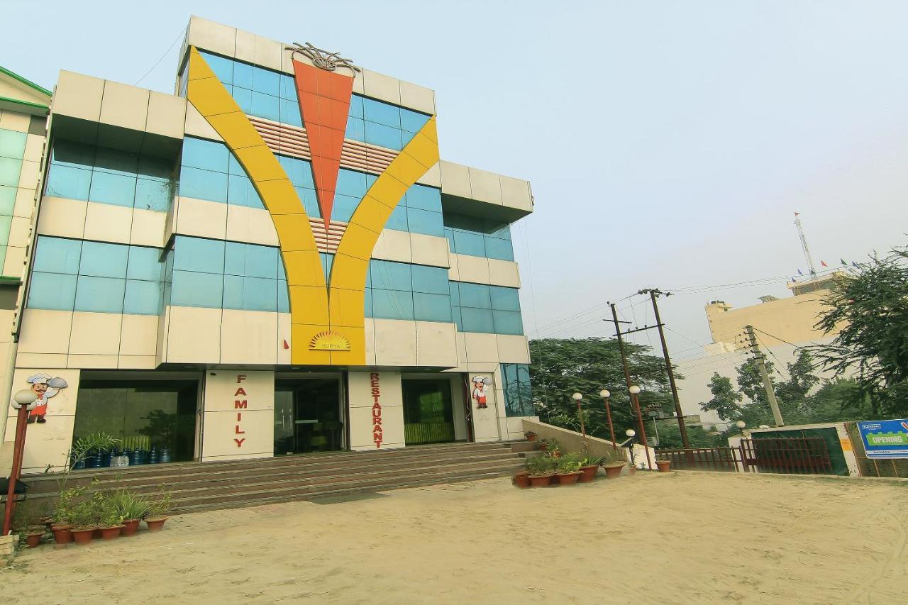 Collection O 4731 Hotel Surya Continental Lucknow Exterior photo